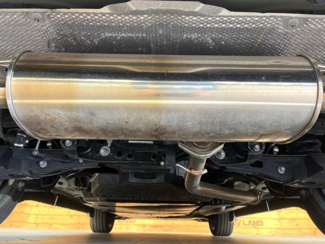 ����肪���ꂢ�Ȃ����ɁA�h�K���H�̎{�H���I�X�X���B�~��n��͂������A���ݕ��ɂ��Z���̕���A��Ń}�����E�E�B���^�[�X�|�[�c���������ɂ��D�]���������Ă���܂��B