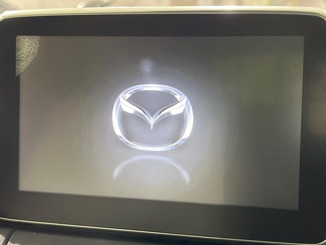 �y���[�J�[�����i�r�z�C���e���A�ɗn�����ރX�^�C���b�V���ȁu��p�݌v�v���[�J�[�i�r�𑕔��􎋔F���⑀�쐫�ȂǊ�{���\�ɂ��D��A���㎿�ȃJ�[���C�t�����y���݂��������܂��B