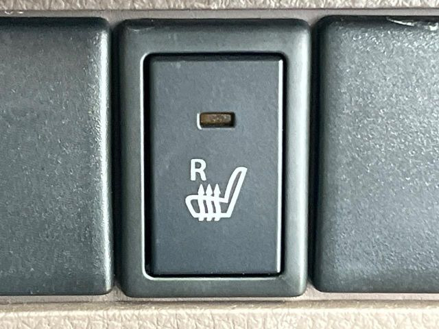 �y�V�[�g�q�[�^�[�z�������ɏd�󂷂�V�[�g�q�[�^�[!�G�A�R����葁�����܂��Ă����̂Ŋ�����̐l�����S�ł��ˁ�G�A�R���̉����͊������邩����A�Ƃ������ɂ����������߂ł��B