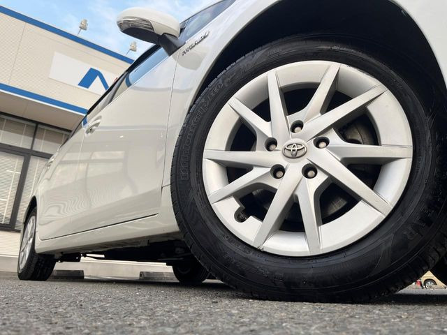 �y����16�C���`�A���~�z�C�[���z�O�ςɃ}�b�`���������A���~�z�C�[���𑕒����Ă���܂��B�e��ЊO�A���~�z�C�[����A�X�^�b�h���X�^�C�����戵�����Ă���܂��B���񂲑��k����������