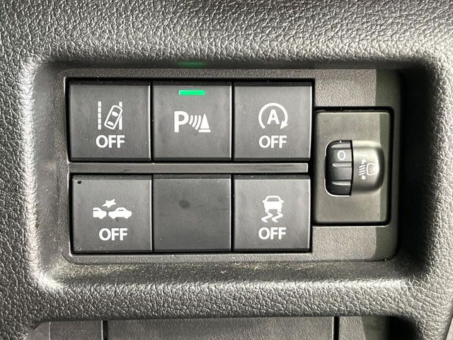 �y�X�Y�L �Z�[�t�e�B�T�|�[�g�z���s���ɑO���̎ԗ�����F�����A�Փ˂������Ȏ��͌x��ƃu���[�L�ŏՓˉ���Ɣ�Q�y�����A�V�X�g�B�����S�Ƀh���C�u�����y���݂��������܂��B