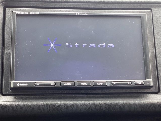 �y�i�r�Q�[�V�����z�g���₷���i�r�ŖړI�n�܂ł�������ē����Ă���܂��B�e��I�[�f�B�I�Đ��@�\���[�����Ă���A���Ԃ̉^�]������Ɋy�����Ȃ�܂�!!