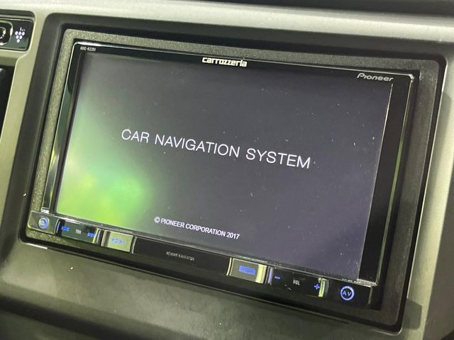 �y�i�r�Q�[�V�����z�g���₷���i�r�ŖړI�n�܂ł�������ē����Ă���܂��B�e��I�[�f�B�I�Đ��@�\���[�����Ă���A���Ԃ̉^�]������Ɋy�����Ȃ�܂�!!