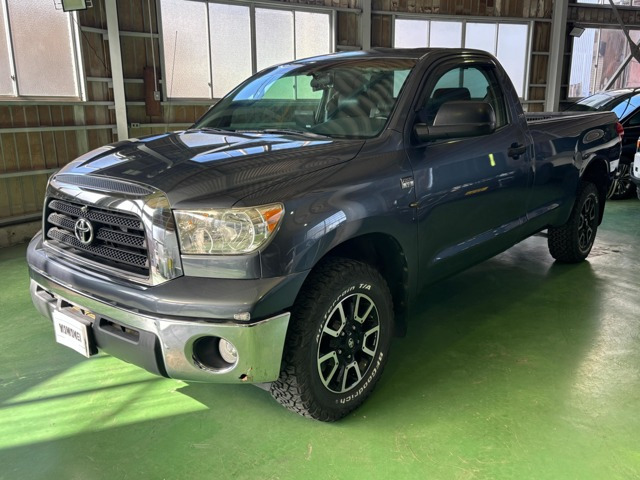 タンドラレギュラーキャブ 4.7 V8 4WD