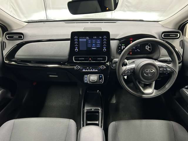 アクア1.5 G E-Four 4WD