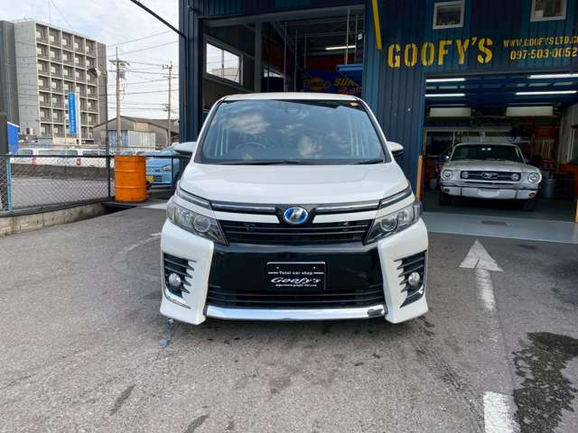 ヴォクシー1.8 ハイブリッド ZS