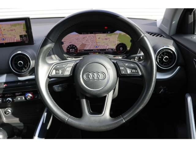 Q21.0 TFSI スポーツ