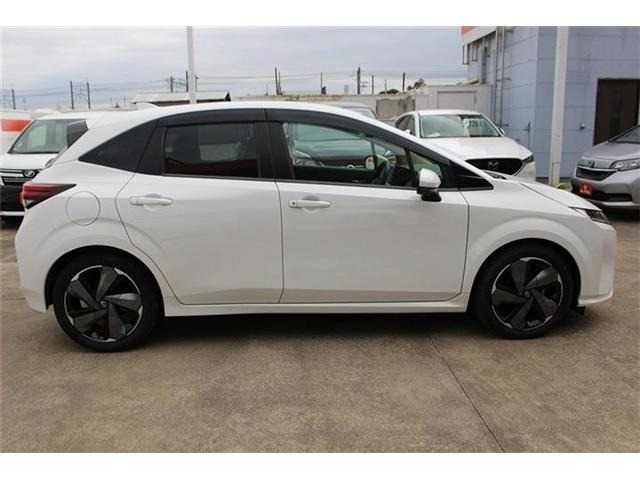 �̔��͂����X���������邨�q�l����ł��B���Ǝҗl�ւ̔̔��͂��f�肳���Ă��������܂��B�Ԍ������ԗ��̏ꍇ�́A�Ԍ����擾�������x�������z�ŕ\�����Ă���܂��B