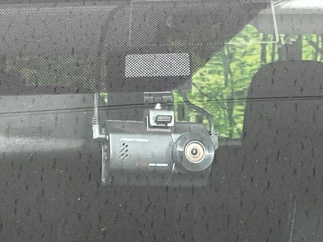 �y�h���C�u���R�[�_�[�z�h���C�u���R�[�_�[����!���s���͂������A������^�]�⎖�̂ɑ��������ہA�f���ŋL�^���A����̃��X�N�ɔ����܂��B���L�^�pSD�J�[�h�͂��q�l�����g�ł��������������K�v������܂��B