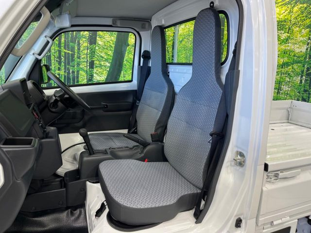 �h���C�o�[�ɂ���ĉ^�]���₷���|�W�V�����͈قȂ�A���̎Ԃ͂ǂ��Ȃ̂��s���Ȃ��Ƃ�����܂���ˁB�C�ɂȂ邨�Ԃ͓X���ŏ�荞��ł��m�F���������܂���