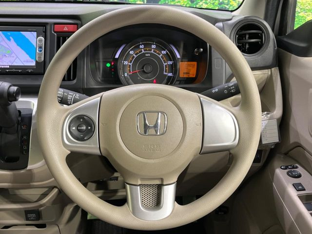 �y�X�e�A�����O�X�C�b�`�z�^�]���A�O������ڐ������炷���ƂȂ��A�I�[�f�B�I���̑��삪�\�ȕ֗��@�\!���S&���K�ȃh���C�u�����o���Ă���܂���