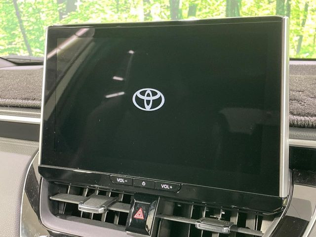 �y10.5�C���` �f�B�X�v���C�I�[�f�B�I�v���X�z���ʂ̃f�B�X�v���C��AppleCarPlay��AndroidAuto�����p�\�B�傫�ȉ�ʂŃX�}�z�i�r�A�v���������p���������܂���