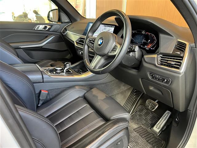 X5xドライブ 35d Mスポーツ 4WD