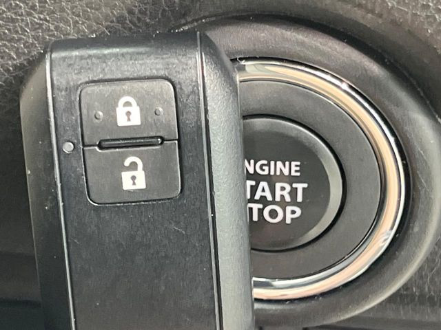 �y�L�[���X�X�^�[�g�V�X�e���z�J�o����|�P�b�g�ɓ��ꂽ�܂܂ł��h�A�̎{���E�������\�ȃX�}�[�g�L�[�𑕔��B�G���W���̃I���E�I�t�����J�M�����o���K�v����������Ƃ��Ă��֗��ł���