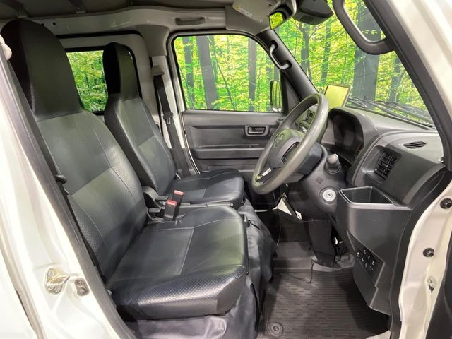 �^�]�ȃV�[�g���͎g�p�������Ȃ��A�ǍD�ȏ�ԂƂȂ��Ă��܂��B���J�Ɏg���Ă������Ƃ��悭�킩��܂��ˁB