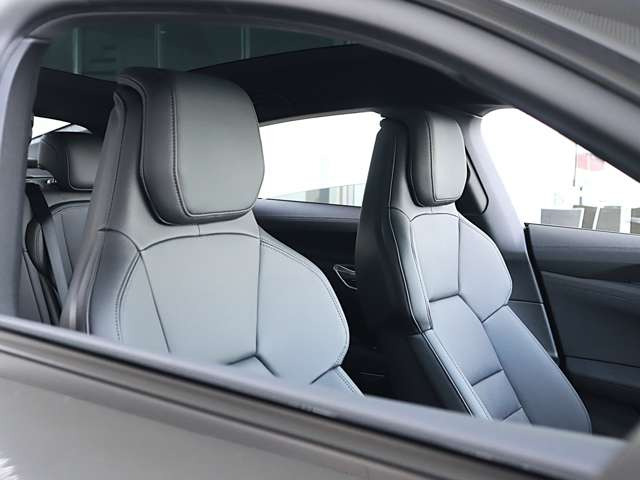 e-tron GT クワトロ4WD