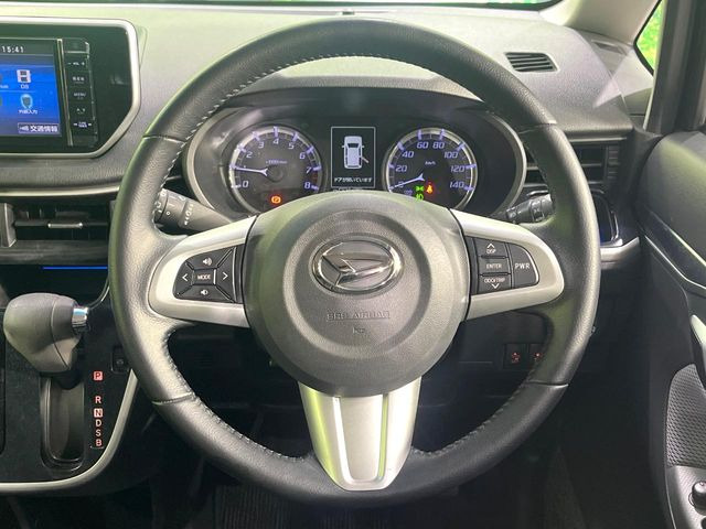 �y�����v�����X�e�A�����O�z�㎿�Ȋv���g�p���邱�ƂŁA��ɂ����������݂ƂĂ��^�]���₷���n���h���ł���