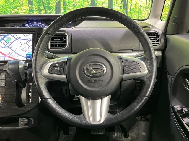 �y�X�e�A�����O�X�C�b�`�z�^�]���A�O������ڐ������炷���ƂȂ��A�I�[�f�B�I���̑��삪�\�ȕ֗��@�\!���S&���K�ȃh���C�u�����o���Ă���܂���