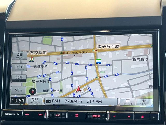 ���i�r��CD/DVD�Đ��\�ABluetooth�ڑ��\�ł��B�t���Z�O�����\�ł��B