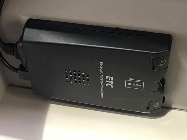 【ETC】高速道路の料金所をストレスなく通過!話題のスポットやサービスエリアに多い「スマートIC」利用時は必須のアイテムです。当店でセットアップを実施、ご納車当日からすぐにご利用いただけます!