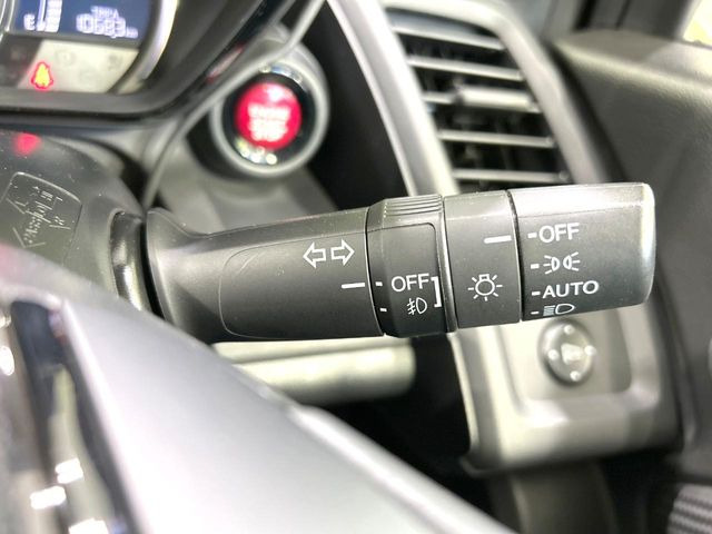 �y�I�[�g���C�g�z����̖��邳�ɉ����Ď����Ńw�b�h���C�g�̓_���E�������ł���@�\�ł�!���C�g�̕t���Y��E�����Y��Ȃǂ������Ȃ�A�J�̓���[���̑��s�����S!�g���l���ʉߎ����֗��ł��ˁ�