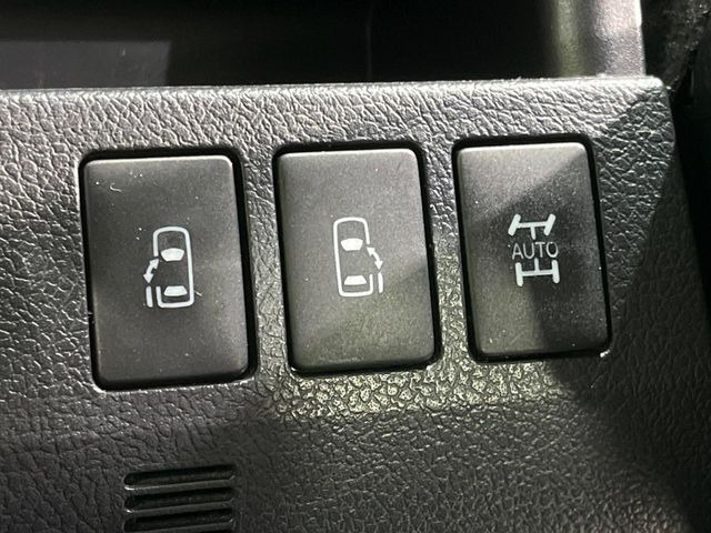 �y�����p���[�X���C�h�h�A�z�X�}�[�g�L�[��^�]�Ȃ̃X�C�b�`�Ō�ȗ����X���C�h�h�A�̊J���\���d��������͂����ăh�A���J����K�v�������A�����Ȃ��q�l�ł��ȒP�ɊJ���߂ł����K�ł���