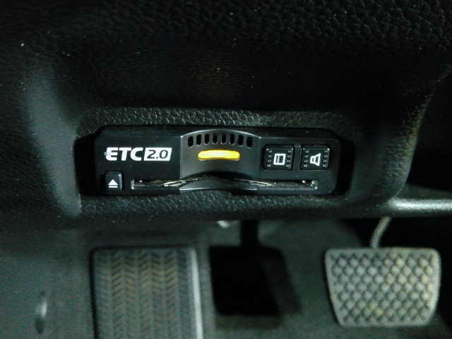 ヴェゼル1.5 e:HEV X