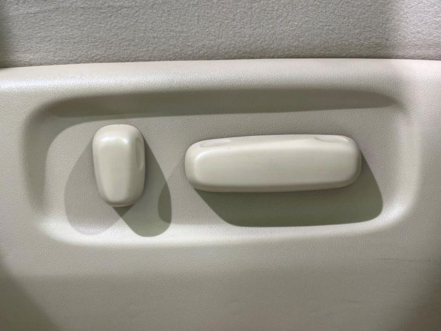 �y�p���[�V�[�g�z�X�C�b�`��ŊȒP�ɃV�[�g�̔��������\!�d��������͂�����܂���!���K�ȃV�[�g�|�W�V�����ɃZ�b�g���āA���K�ȃh���C�u�����y���݂��������B