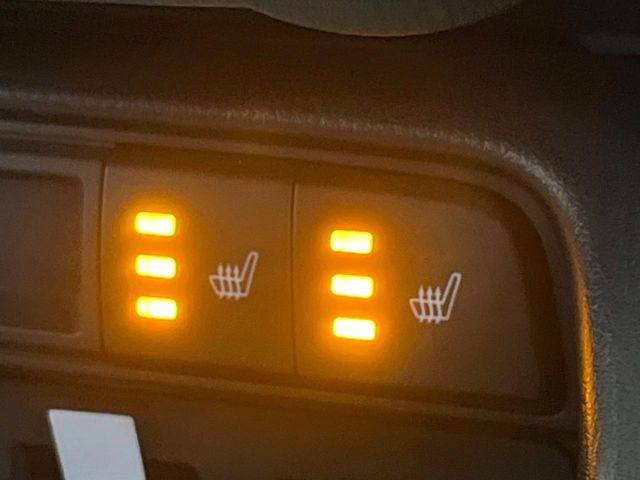 ���t�����g�V�[�g�q�[�e�B���O:�^�]�ȁE����ȋ��ɎO�i�K�Œ��߂��\�ȃV�[�g�q�[�^�[�𑕔����Ă���܂��B�G�߂��킸���K�ɂ��g�p���������܂��B