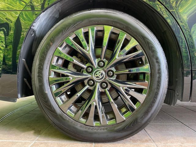 �y����19�C���`�A���~�z�C�[���z�O�ςɃ}�b�`���������A���~�z�C�[���𑕒����Ă���܂��B�e��ЊO�A���~�z�C�[����A�X�^�b�h���X�^�C�����戵�����Ă���܂��B���񂲑��k����������