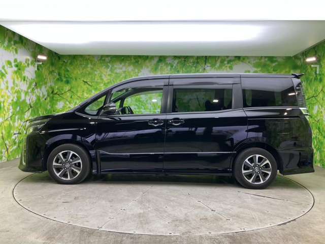 ヴォクシー2.0 ZS