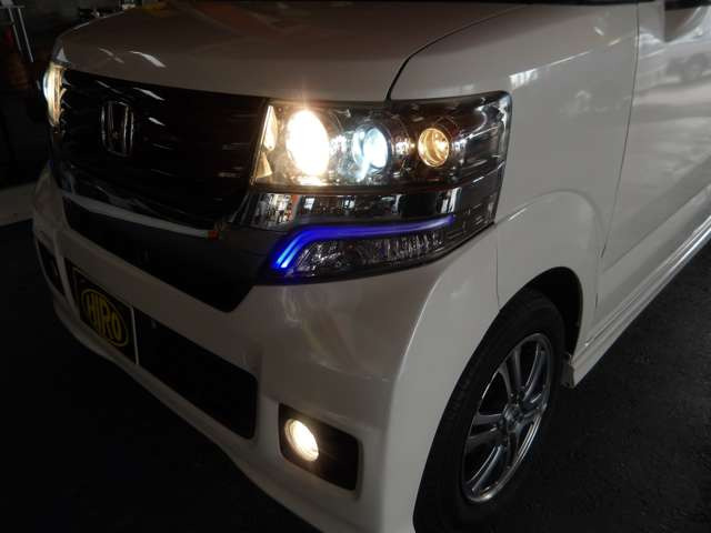 �f�B�X�`���[�W�w�b�h���C�g���ڂł������薾�邭�Ƃ炵�Ă����̂ŁA��ԑ��s��s����ȓ��ł����S�ł�!