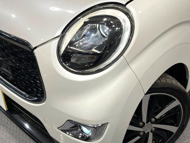 �yLED�w�b�h���C�g�z���V����ԑ��s�����ǍD�Ȏ��E���m�ۂ����S���ĉ^�]�ł��鍂�P�xLED�w�b�h���C�g�𑕔�!�_�����x�������A����d�͂��}�����Ă��܂��B