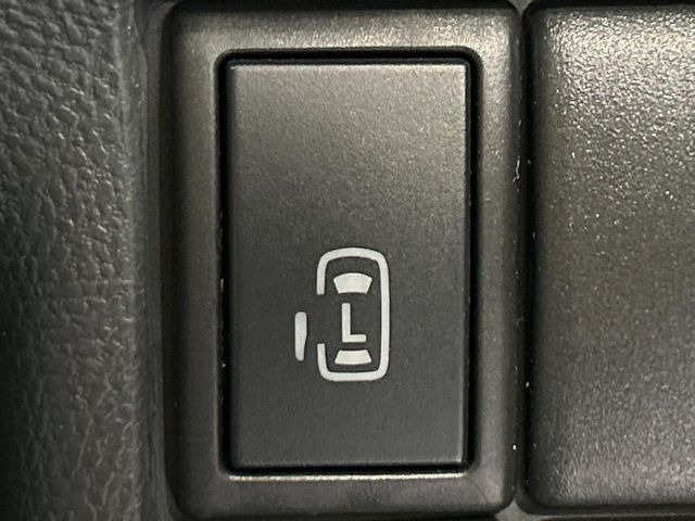 �y�p���[�X���C�h�h�A�z�X�}�[�g�L�[��^�]�Ȃ̃X�C�b�`�ŃX���C�h�h�A�̊J���\���d��������͂����ăh�A���J����K�v�������A���������q�l�ł��A�d���ו��������Ă��鎞�����N�ɊJ���߂ł��܂���