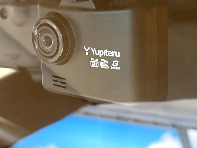 �y�h���C�u���R�[�_�[�z���S�E���S�ȃJ�[���C�t�ɕK�{�̃h���C�u���R�[�_�[�𑕔�!���s���͂������A������^�]�⎖�̂ɑ��������ۂ̏󋵂��f���ŋL�^���A����̃��X�N�ɔ����܂��B