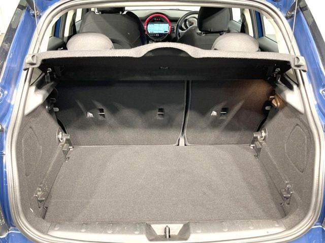 ���g�����N���[��:����L������e�X�y�[�X!���ꂾ���̍L��������΂��������⃌�W���[�Ȃǂɂ��œK�ł�!�g�p�������Ȃ����ꂢ�ȏ�Ԃ��ێ����Ă���܂��B