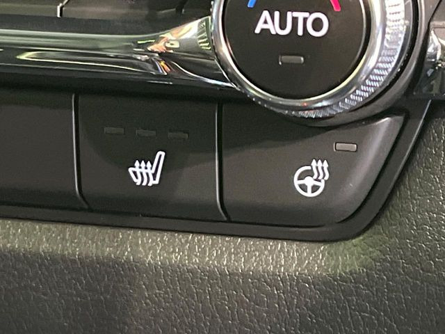 �y�V�[�g�q�[�^�[�z�������ɏd�󂷂�V�[�g�q�[�^�[!�G�A�R����葁�����܂��Ă����̂Ŋ�����̐l�����S�ł��ˁ�G�A�R���̉����͊������邩����A�Ƃ������ɂ����������߂ł��B