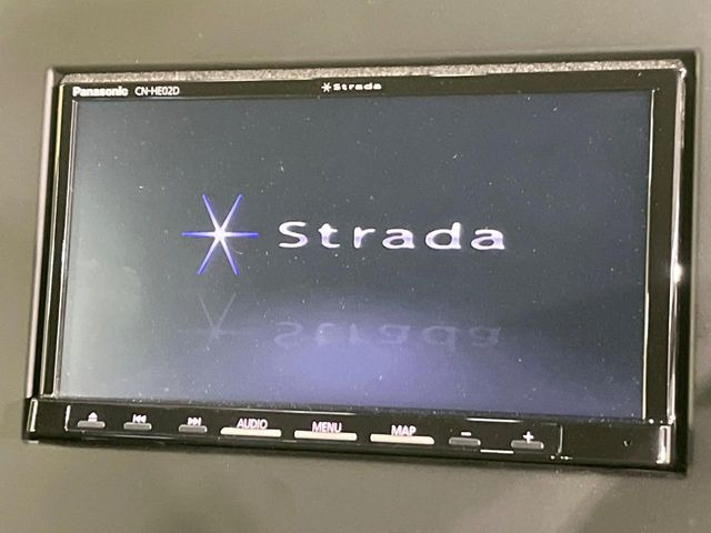 【ナビゲーション】使いやすいナビで目的地までしっかり案内してくれます。各種オーディオ再生機能も充実しており、お車の運転がさらに楽しくなります!!