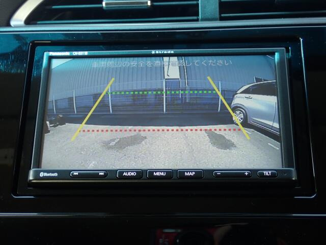 �o�b�N�J�����������Ă���܂��B���Ԏ��ɑ�ϖ��ɗ����܂���B���Ԃ����ȕ��ɂ��֗��@�\�ł��B