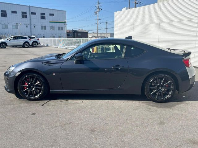 ☆全国のネクステージからお取り寄せが可能※!遠方の店舗に展示してあるクルマが気になる場合も、最寄りの店舗でご覧いただくことが可能です!是非私たちに要望をお聞かせください!※別途費用