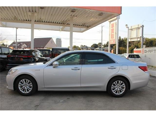 �̔��͂����X���������邨�q�l����ł��B���Ǝҗl�ւ̔̔��͂��f�肳���Ă��������܂��B�Ԍ������ԗ��̏ꍇ�́A�Ԍ����擾�������x�������z�ŕ\�����Ă���܂��B