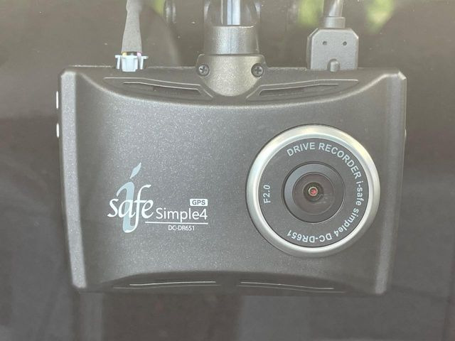 �y�h���C�u���R�[�_�[�z�h���C�u���R�[�_�[����!���s���͂������A������^�]�⎖�̂ɑ��������ہA�f���ŋL�^���A����̃��X�N�ɔ����܂��B���L�^�pSD�J�[�h�͂��q�l�����g�ł��������������K�v������܂��B