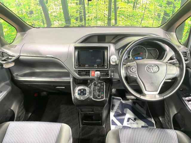 ヴォクシー2.0 ZS 煌