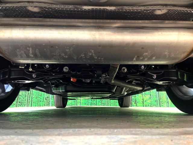 下回りがきれいなうちに、防錆加工の施工がオススメ。降雪地域はもちろん、沿岸部にお住いの方や、趣味でマリン・ウィンタースポーツをされる方にご好評いただいております。