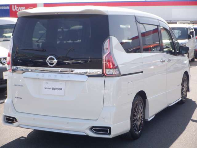 セレナ2.0 AUTECH スポーツスペック