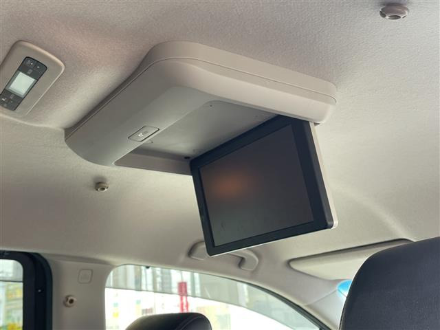 エルグランド2.5 250ハイウェイスター 4WD