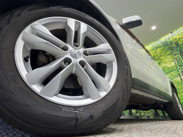 �y����17�C���`�A���~�z�C�[���z�O�ςɃ}�b�`���������A���~�z�C�[���𑕒����Ă���܂��B�e��ЊO�A���~�z�C�[����A�X�^�b�h���X�^�C�����戵�����Ă���܂��B���񂲑��k����������