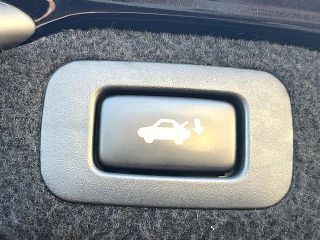 �y�p���[�o�b�N�h�A�z�X�}�[�g�L�[��^�]�Ȃ̃{�^�������������Ń��A�Q�[�g�������ŊJ���܂�!�ו��������Ă��鎞��A�����ʒu�ɂ���o�b�N�h�A��߂�ۂɕ֗��ȋ@�\�ł���