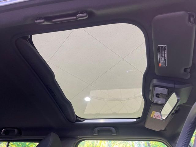 タフトG ダーククロム ベンチャー