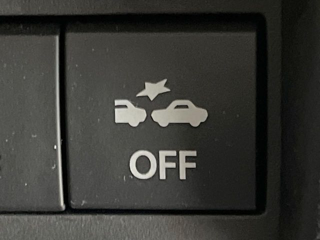 �y�X�Y�L �Z�[�t�e�B�T�|�[�g�z���s���ɑO���̎ԗ�����F�����A�Փ˂������Ȏ��͌x��ƃu���[�L�ŏՓˉ���Ɣ�Q�y�����A�V�X�g�B�����S�Ƀh���C�u�����y���݂��������܂��B